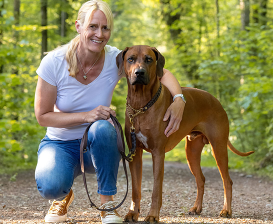 Yvonne mit Hund